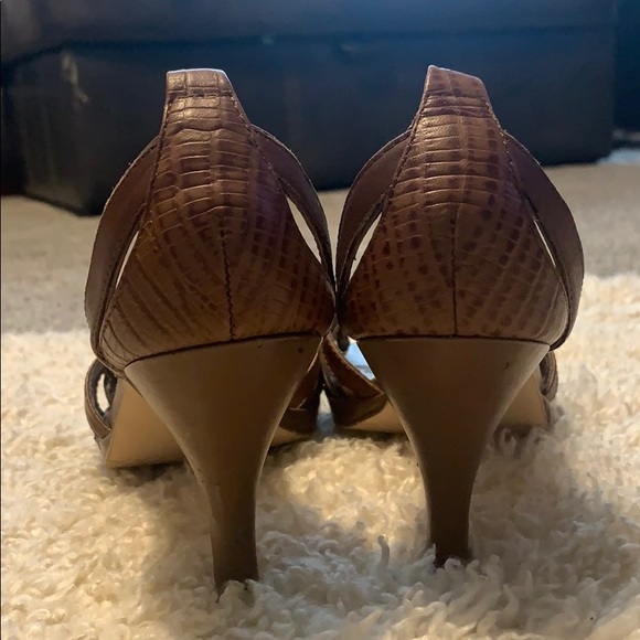 Etienne Aigner Genuine Leather Brown Heels 7 - Picture 3 of 5
